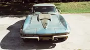 armstrong-vette.webp